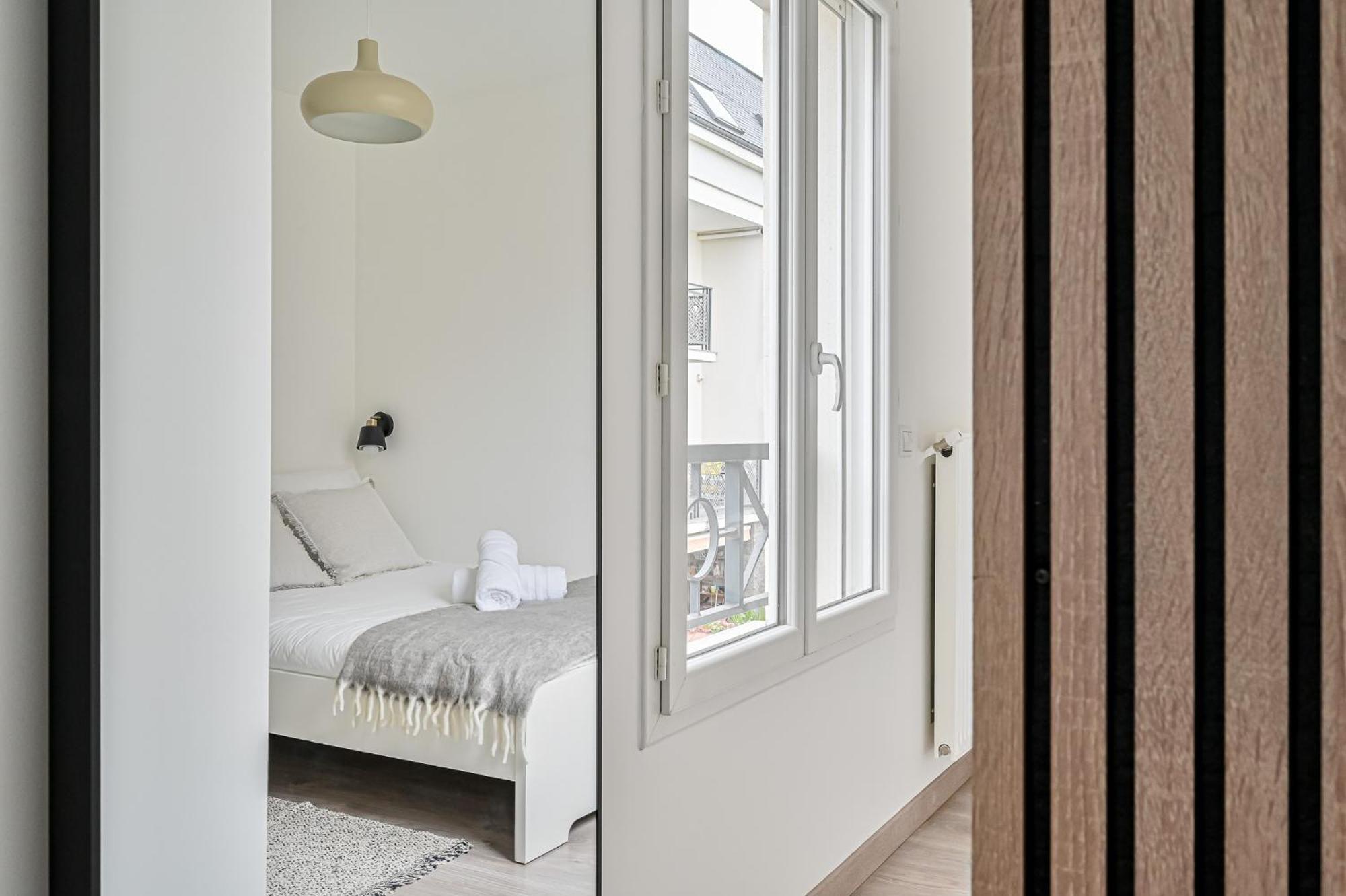 Le Nid - Proche Paris & Disney - Parking - Wifi Villiers-sur-Marne Luaran gambar